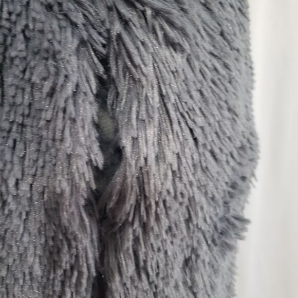 Angie Long gray cozy furry vest - Picture 2 of 5